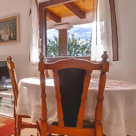 5362b Appartamento Njivice